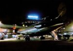 1980 Flughafen Hannover - Langenhagen Lufthansa Boeing 727 Postcard Nighttime DABHI