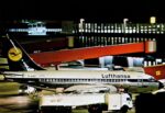 1980 Flughafen Hannover - Langenhagen Lufthansa Boeing 737 Postcard Nighttime DABEI