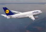 1989 Lufthansa Airbus A310 Postcard