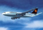 1989 Lufthansa Airbus A310 Postcard D-AIDO